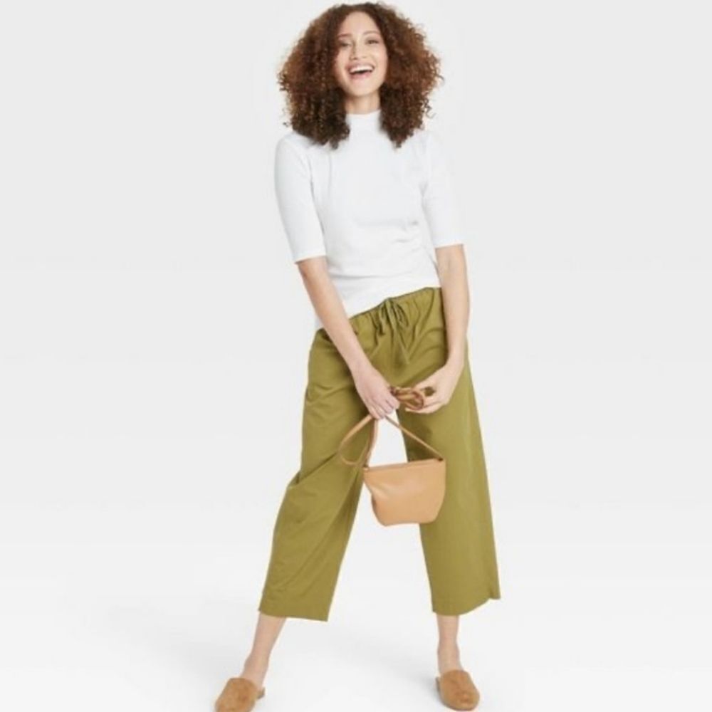 💜A New Day Cream Turtleneck Elbow Sleeve Top Small